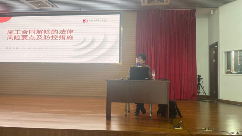 注册上海财税公司，首先需要了解整个注册流程。通常包括以下步骤：